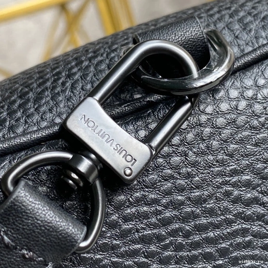 WIS XS CHRISTOPHER VUITTON LOUIS 0807